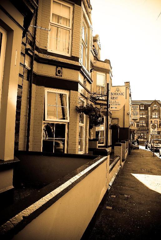Botanic Rest Queens Quarter Белфаст
