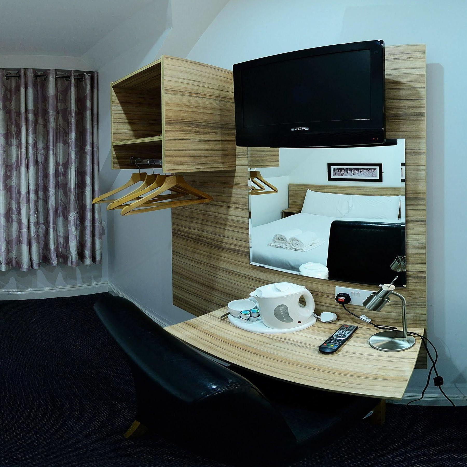 Botanic Rest Queens Quarter Отель